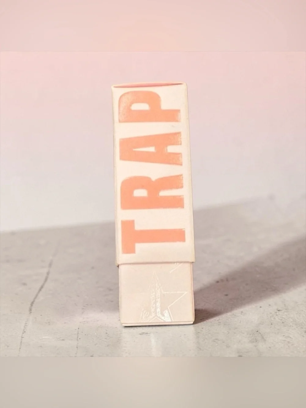 Jeffree Star Lipstick - Velvet Trap Paleontologist